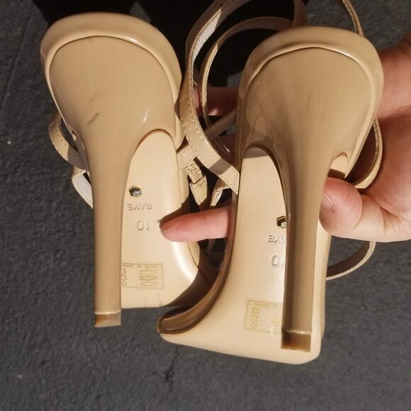 Raye Classic Nude Tan Strappy Sandal Heels Size 10 - Picture 12 of 13